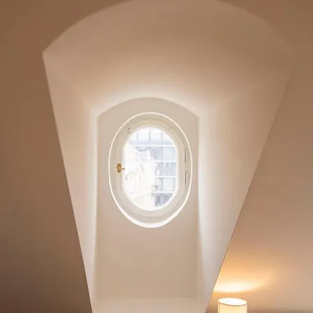 Free Parking- Cozy In Historical Building Center Praga