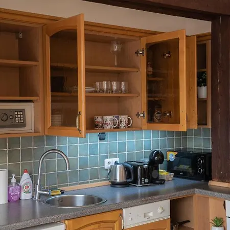 Free Parking- Cozy In Historical Building Center Apartamento