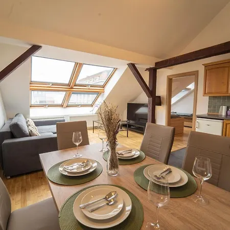 Free Parking- Cozy In Historical Building Center Apartamento
