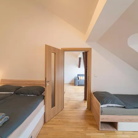 Free Parking- Cozy In Historical Building Center Lejlighed
